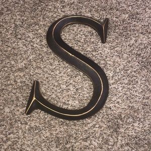 Letter S decoration